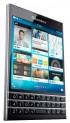 BlackBerry Passport: Жив, цел, орёл!