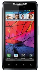 Раздавлен экран в смартфоне Motorola Razr 2022